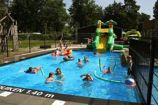 Camping Uit en Thuis